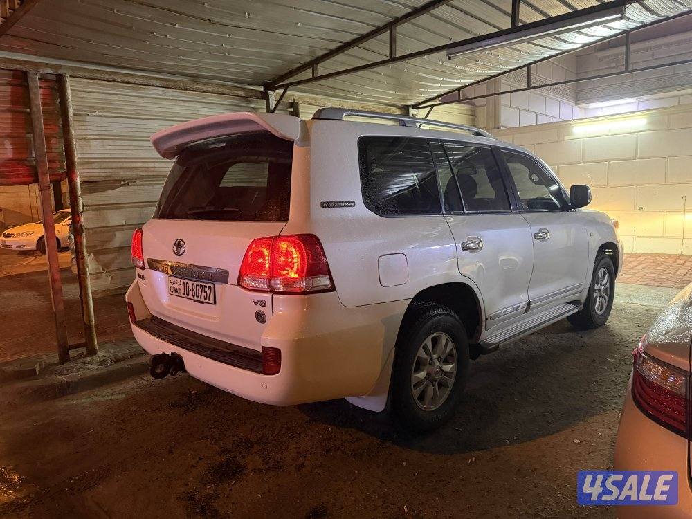 لانكدروزر ٢٠١١ ماشي ٣٢٦ الف3