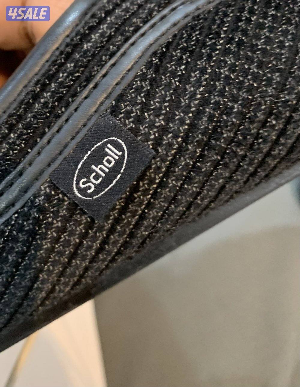 للبيع صندل طبي معه نعال وكيلها السرحان مقاسهم 415