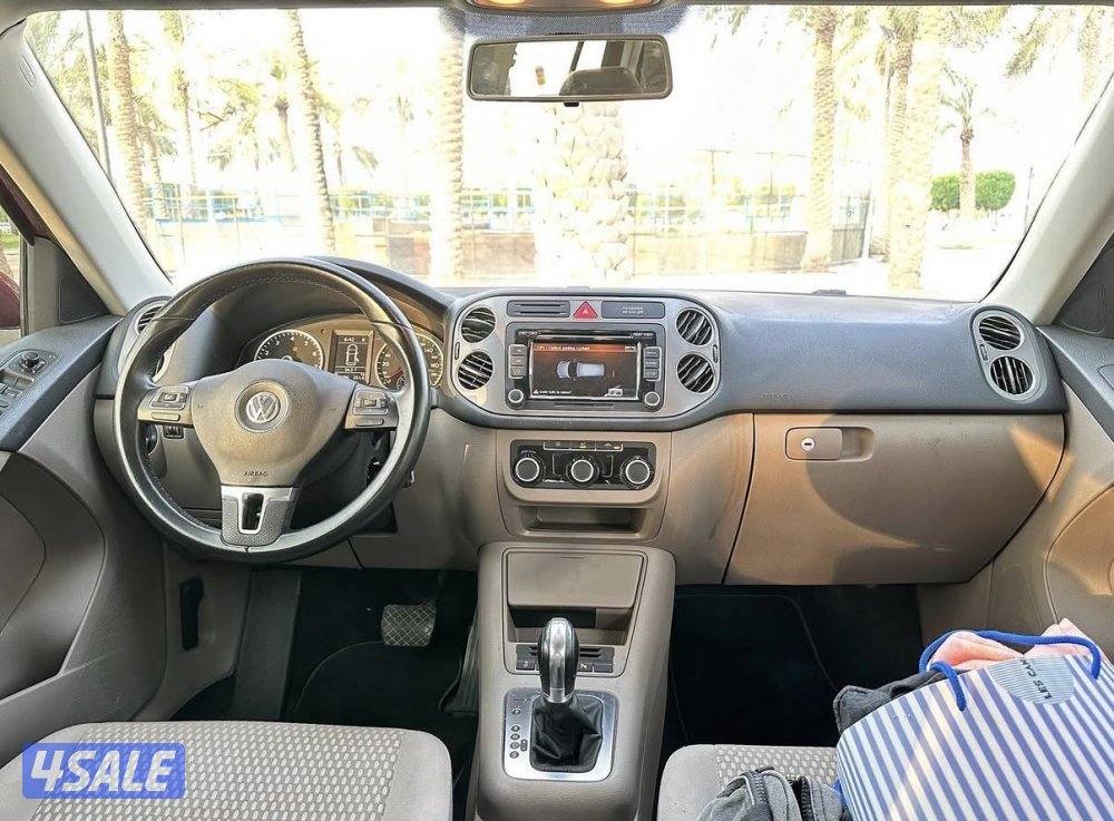 تيجوان 2012 بحاله الوكاله المكينه الكبيره ماشي 90 الف فقط1