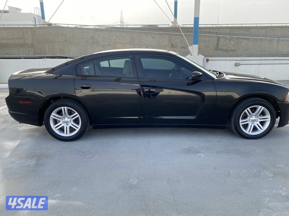 للبيع دوج شارجر20116