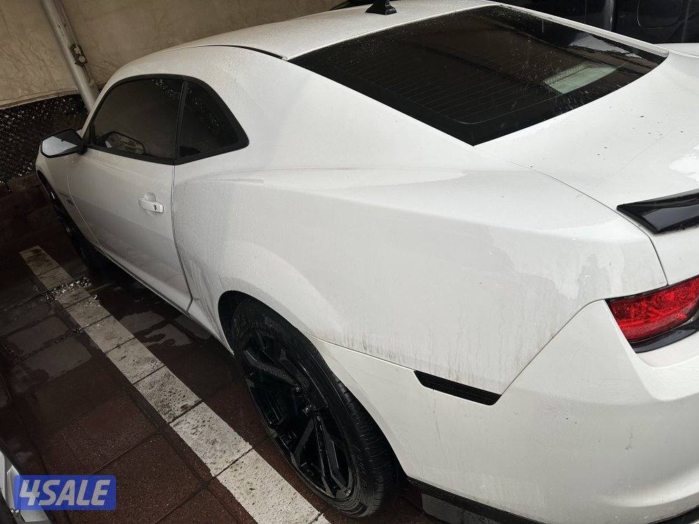 للبيع كمارو ٢٠١٠ نظيف بيمه سنه السعر ١٣٠٠ دينار2