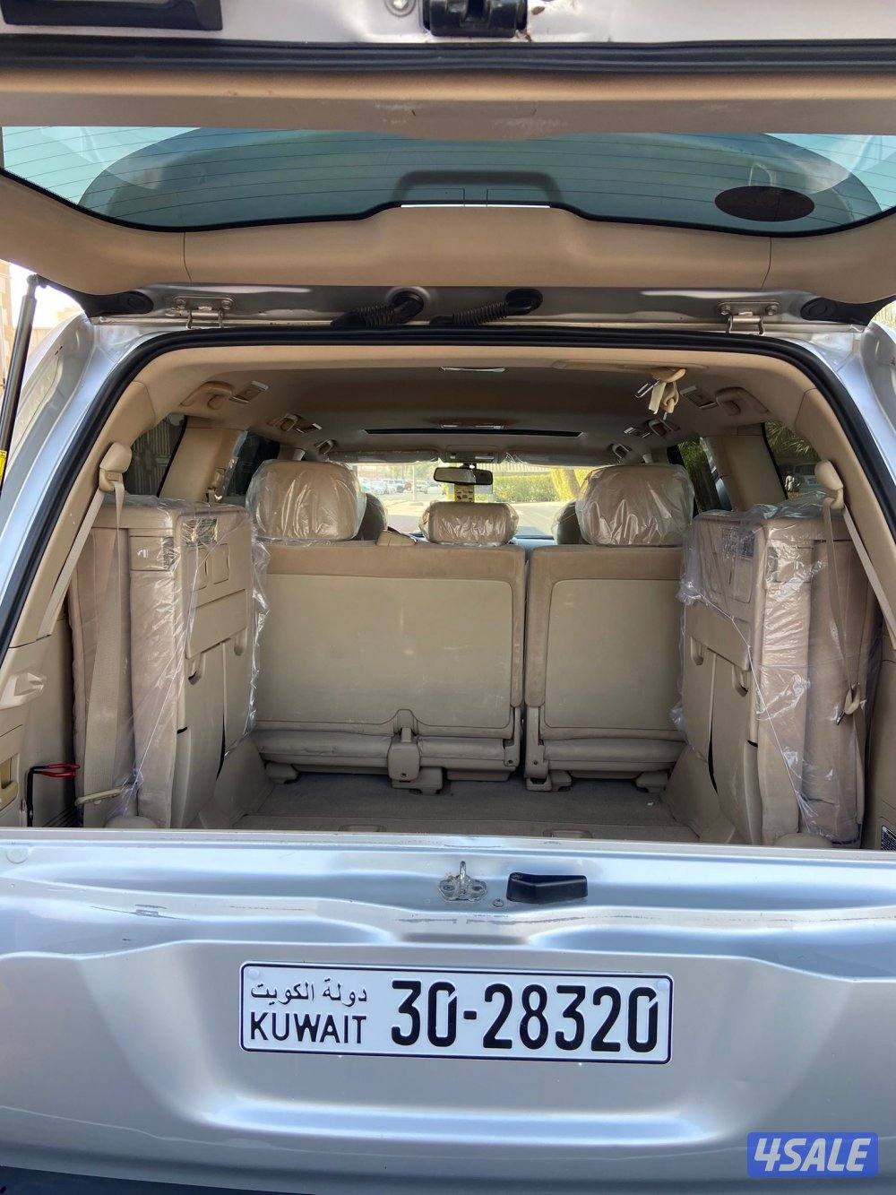 للبيع لاندكروز موديل 2014 جي اكس ار 8 سلندر10