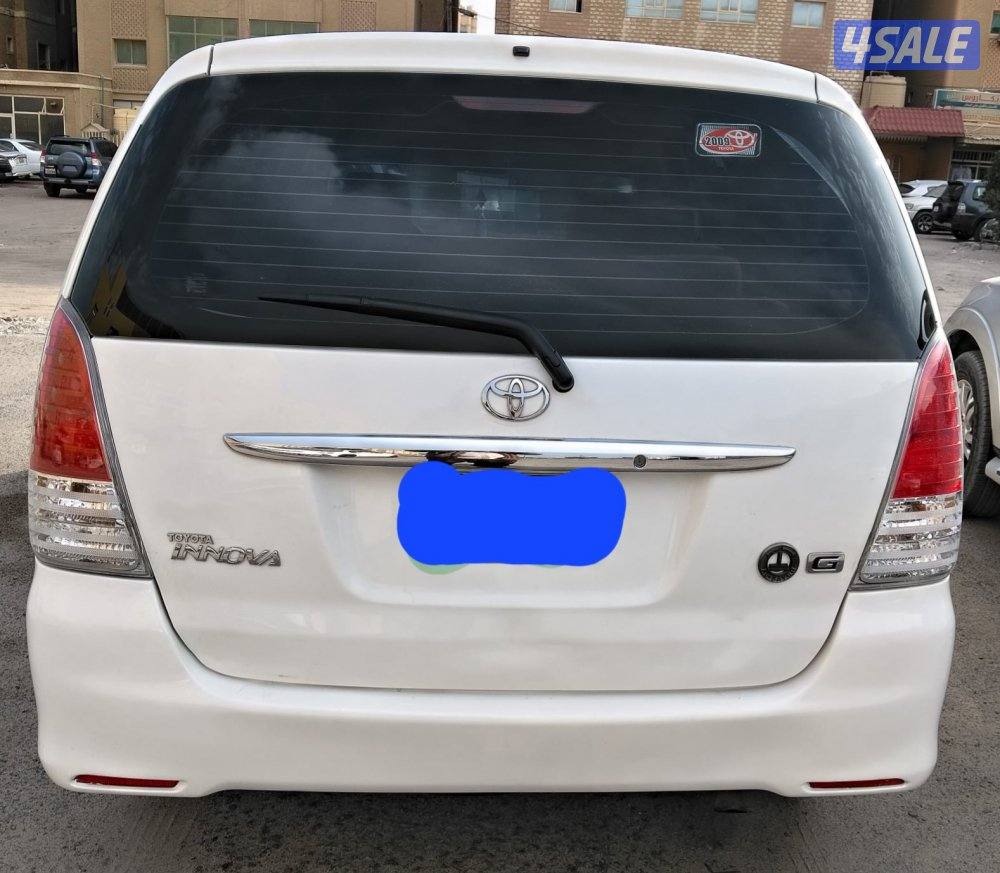 innova is excellent good condition 20092