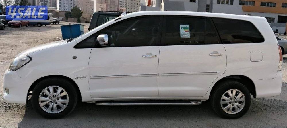innova is excellent good condition 20095