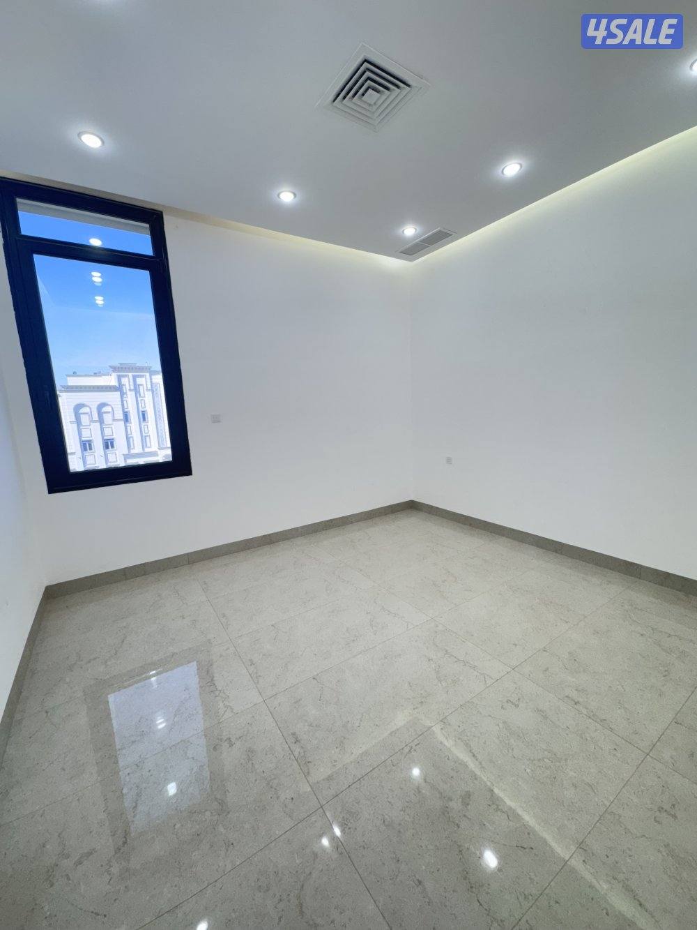 سوبر ديلوكس4