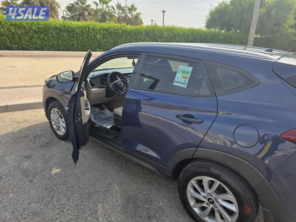 توسان موديل ٢٠١٨ /٢٠٠٠cc ماشيه ٢٩٣ الف2