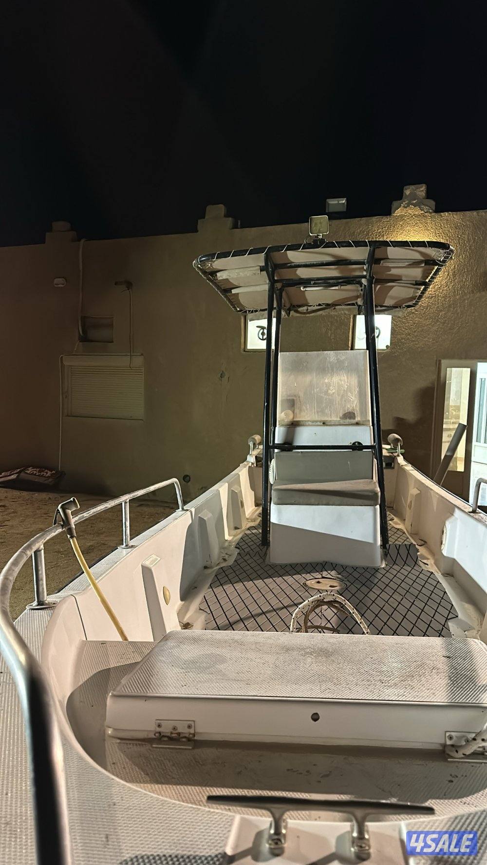 للبيع طراد الجريوي ٢٣ قدم مديل القرف ٢٠٢٢ علي مكيه ٢٠٠ ماشيه الف ساعه1