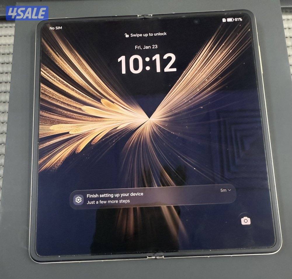 Honor Magic V5 5G 512GB+16GB RAM   White Used.4