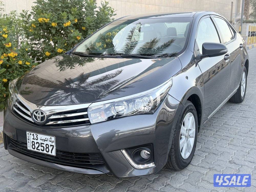 للبيع كورولا موديل 2015 عداد 1601