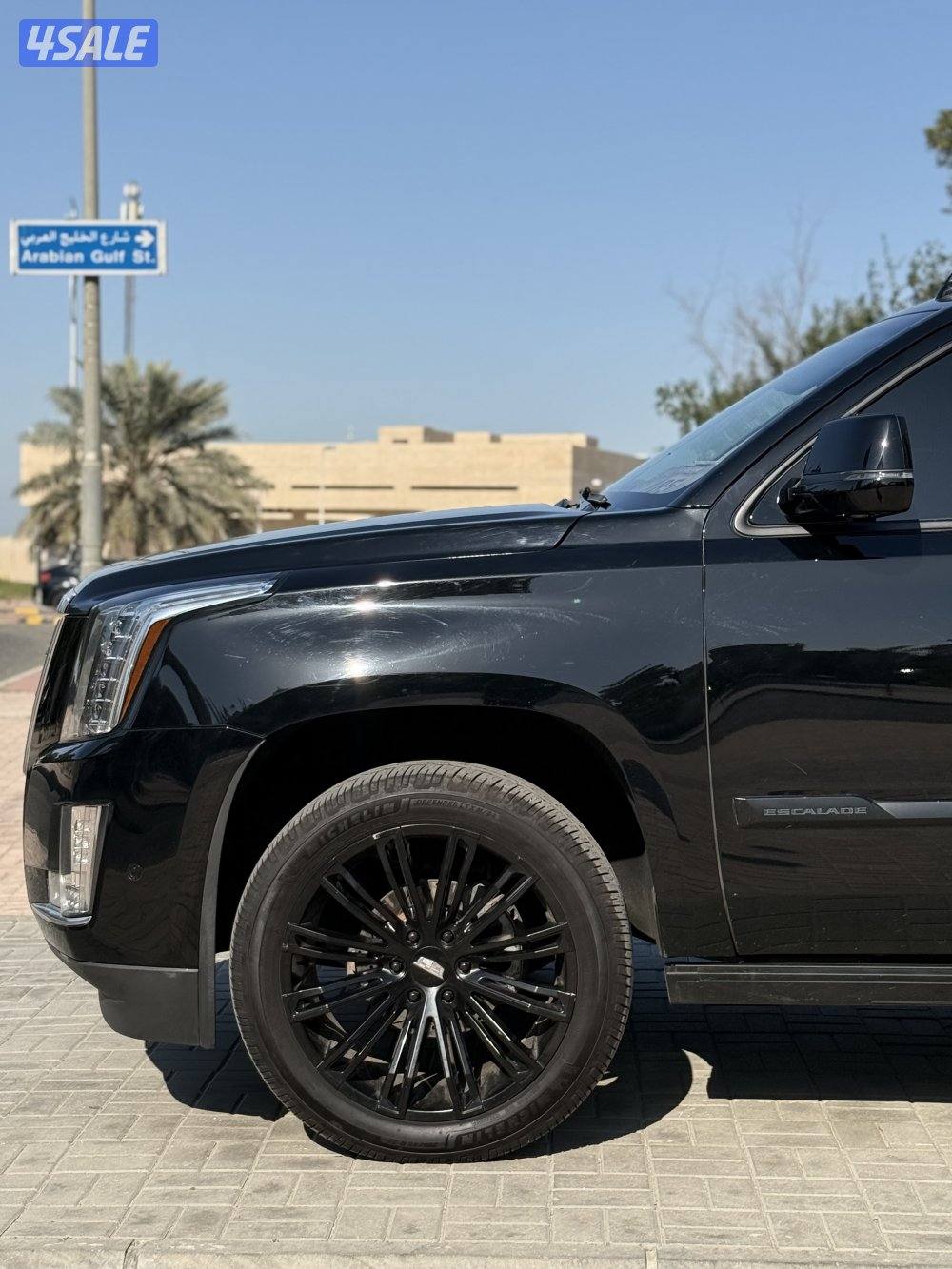 🔺كاديلاك اسكاليد 2017 بريميوم الدرجه الاولي🔺2