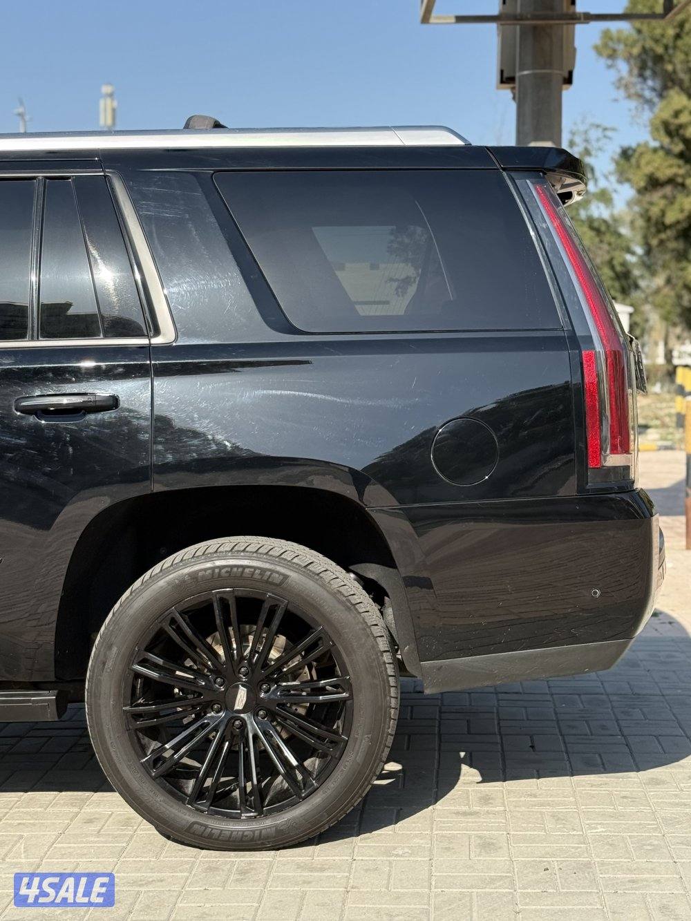 🔺كاديلاك اسكاليد 2017 بريميوم الدرجه الاولي🔺3