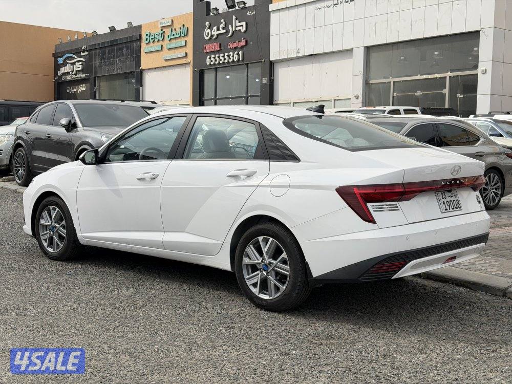 هيونداي اكسنت 2025 وكالة الكويت اصفار غير مستعمل6