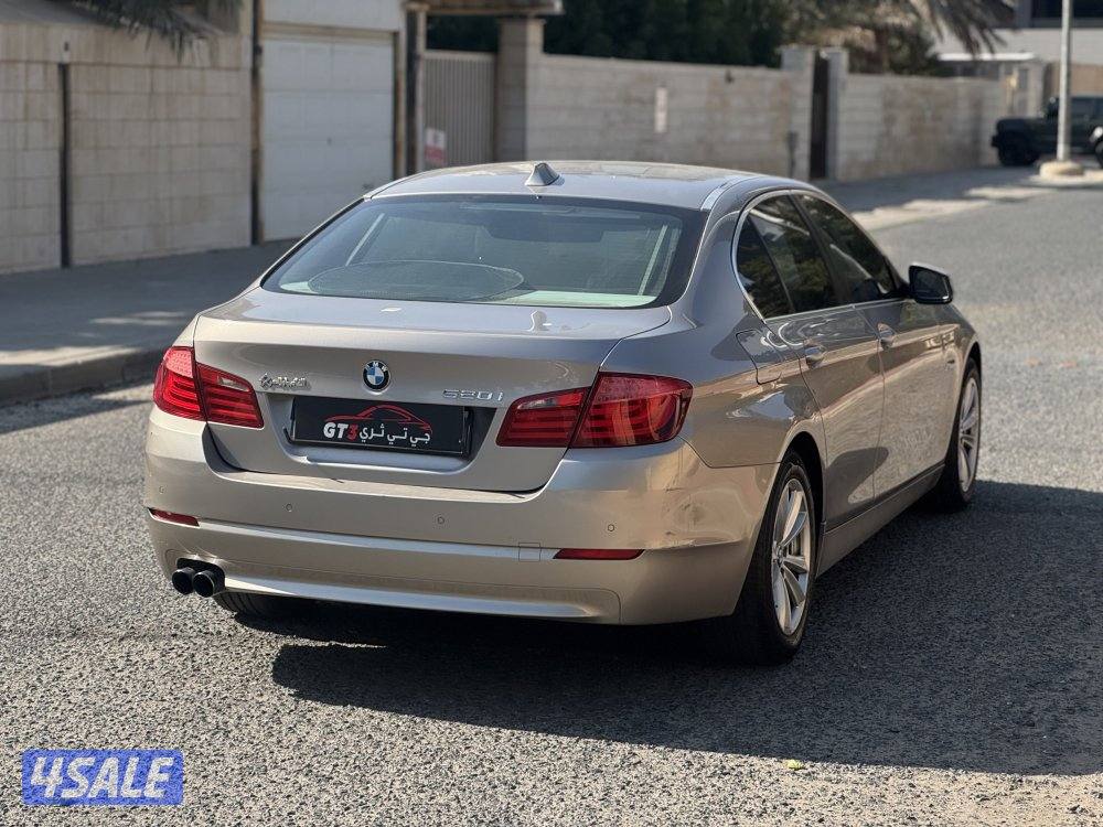 BMW 520i 20123