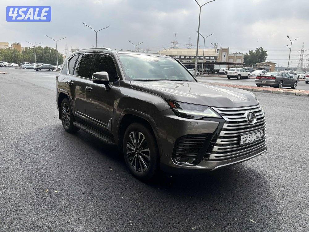 للبيع جيب لكزس 20241