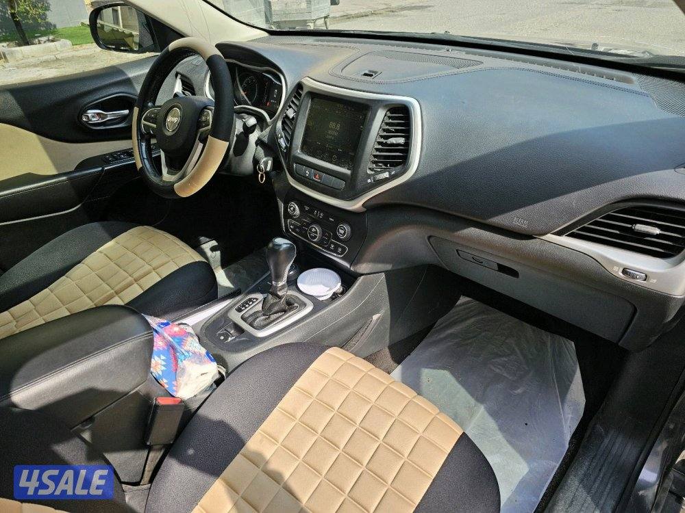 Jeep longitude 201513