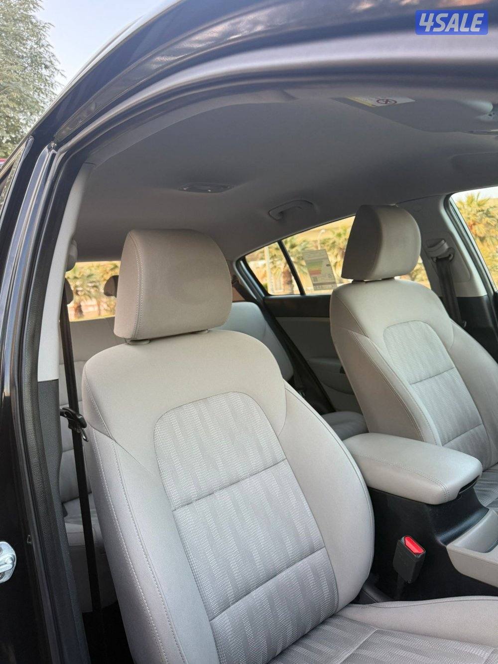 سبورتاج 2020 ماشي 100 الف سيرفيس منتظم شرط الفحص والنظافه7