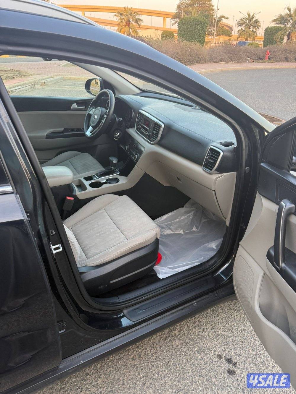 سبورتاج 2020 ماشي 100 الف سيرفيس منتظم شرط الفحص والنظافه10