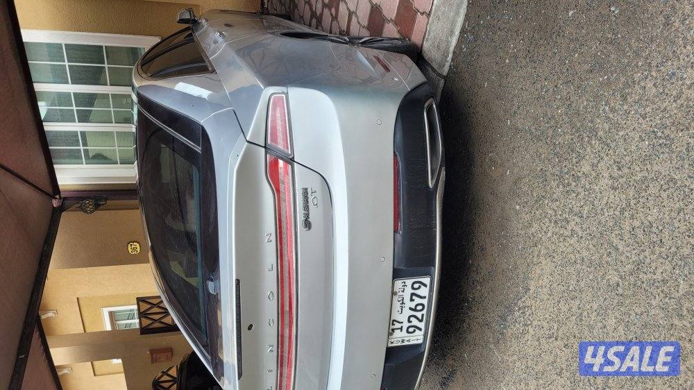 سيارة لنكن MKZ 2018 حالة ممتازة7