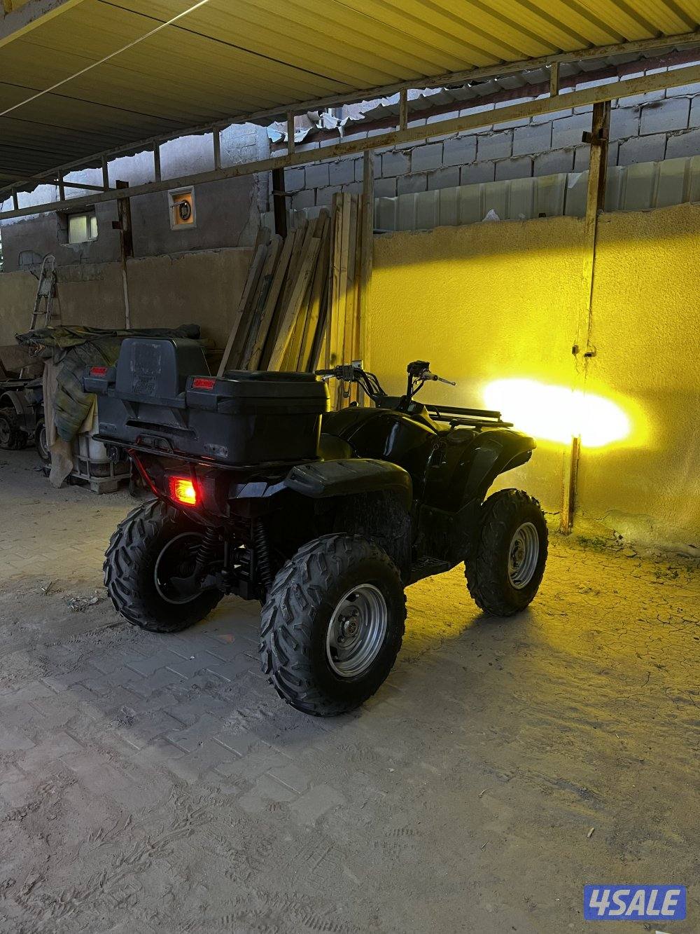 ياماها قرزلي ٧٠٠ موديل ٢٠١٢ او للبدل مع yzf1