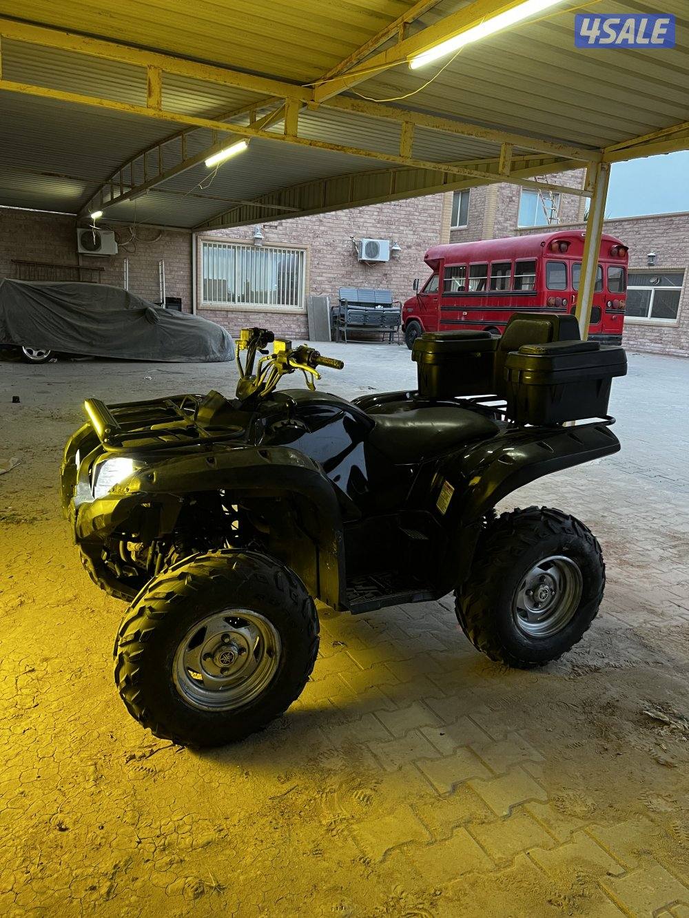 ياماها قرزلي ٧٠٠ موديل ٢٠١٢ او للبدل مع yzf0