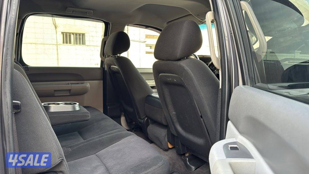 سلفرادو HD25006