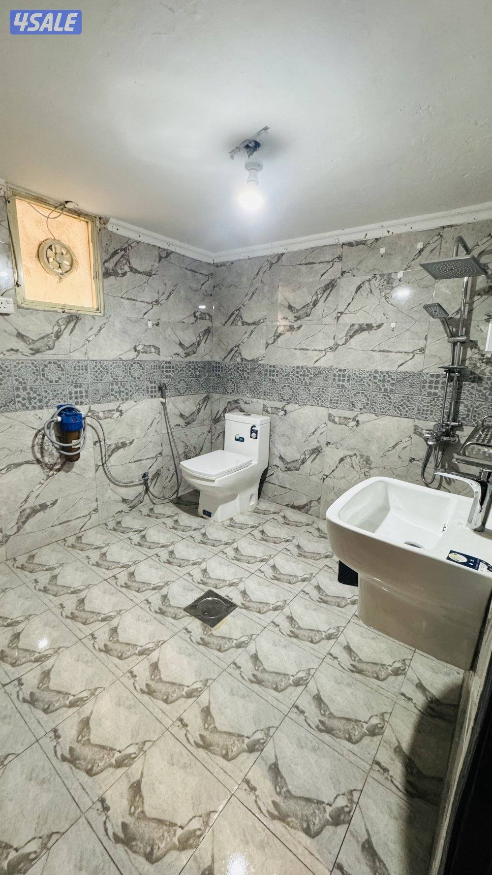 شقه للايجار بحولي غرفة وصالة وحمام ومطبخ5