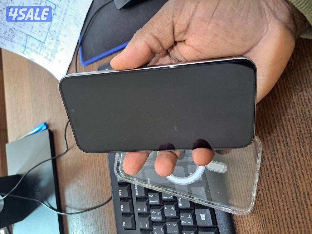 iphone 15 pro max 256gb battery 90%3