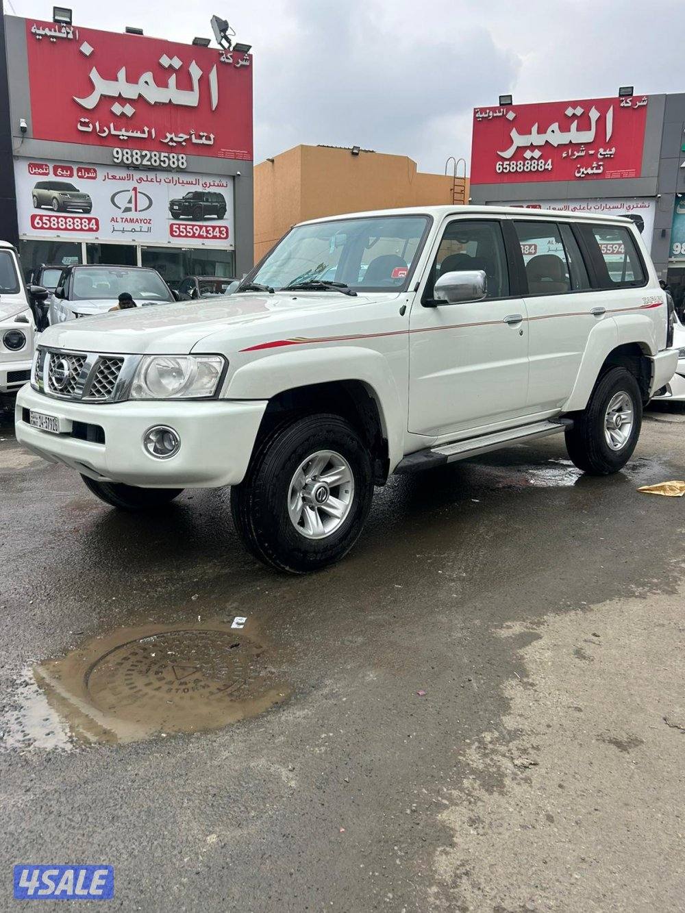 نيسان باترول سفارى موديل 2014 ماشى 113.000 k.m وارد الخليج .0