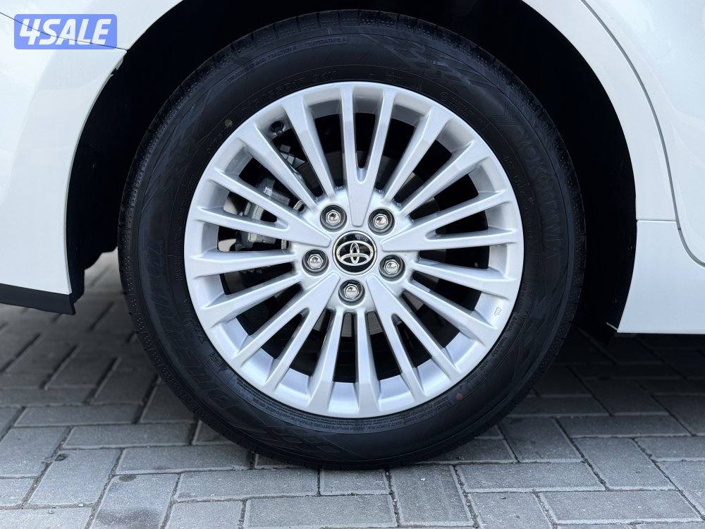 تويوتا كامري GL موديل 2025 عداد 31 تحت الكفالة الساير صبغ وكالة14