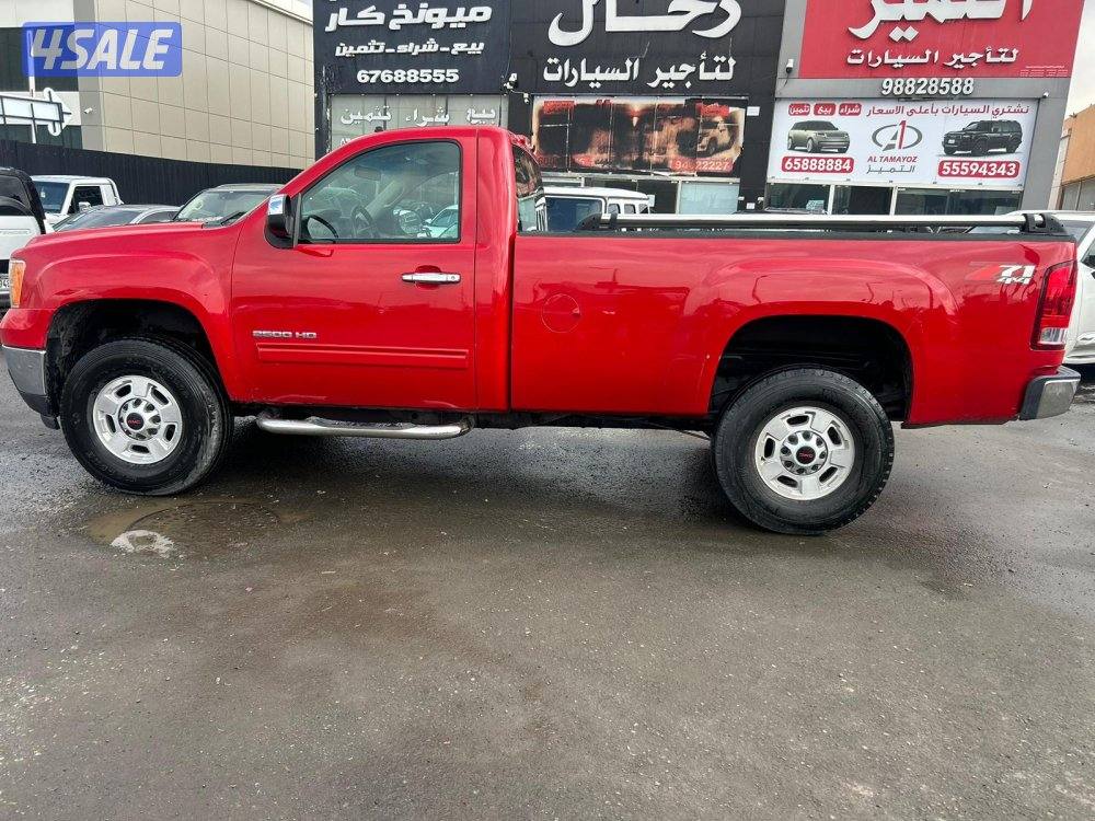 2500 HD سيرا GMC موديل 2012 ماشى 390.000 k.m وارد بهبهانى.صبغ وكالة2