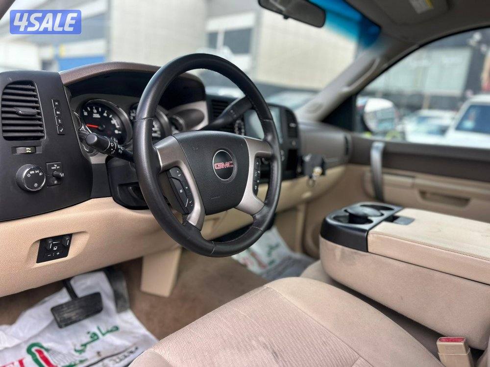 2500 HD سيرا GMC موديل 2012 ماشى 390.000 k.m وارد بهبهانى.صبغ وكالة4