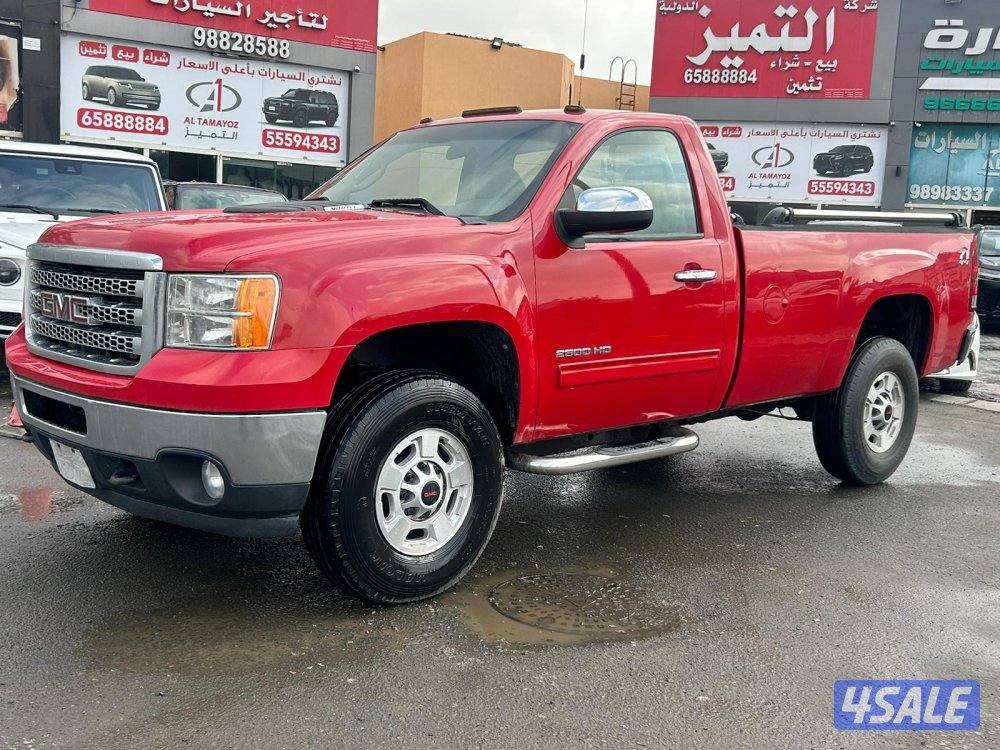 2500 HD سيرا GMC موديل 2012 ماشى 390.000 k.m وارد بهبهانى.صبغ وكالة8