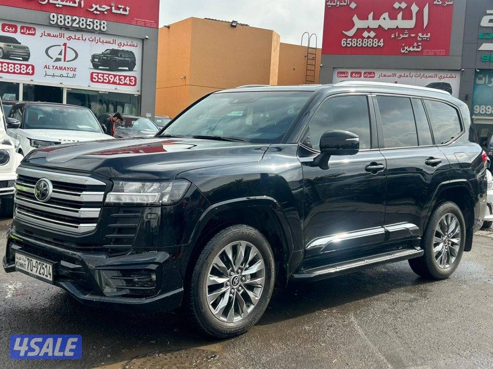 تويوتا لاند كروزر GX.R AEROs  twin turbo.V6 موديل 2023 ماشى 92.000 k.m8