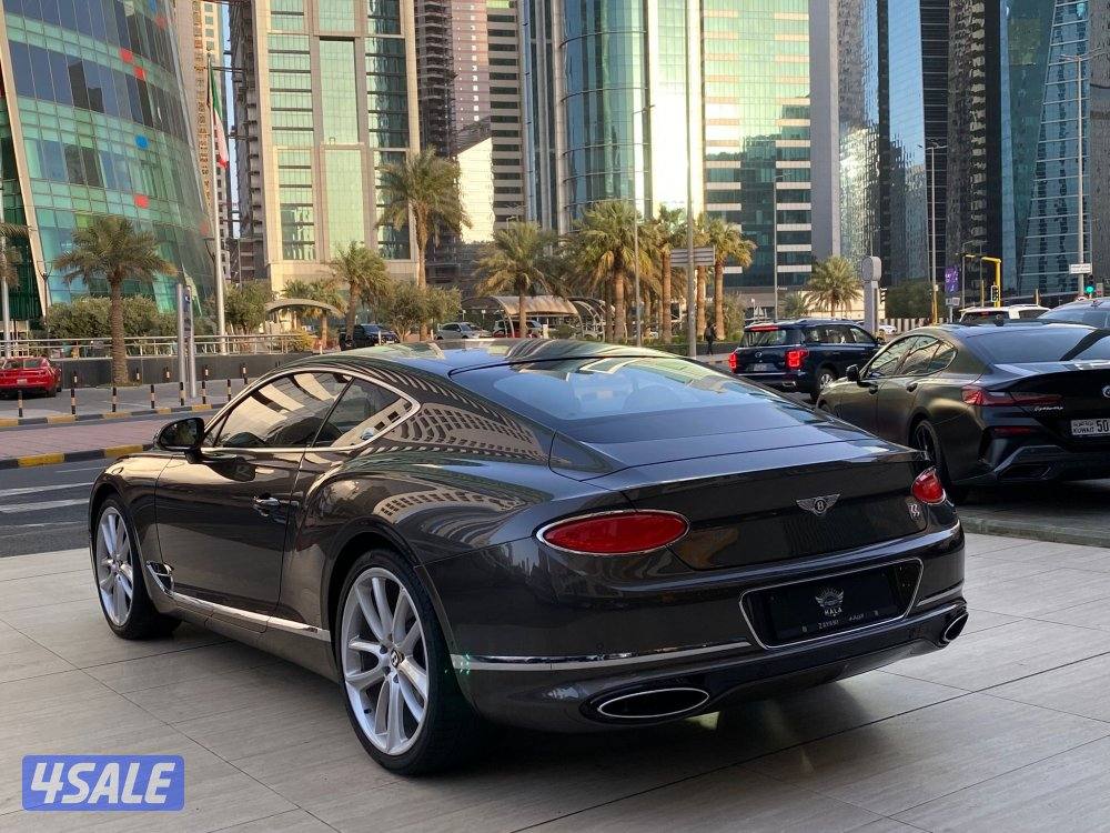 بنتلي كونتنتال GT موديل 2019 عداد 52 الف كيلو فقط سيرفس منتظم شرط فحص2