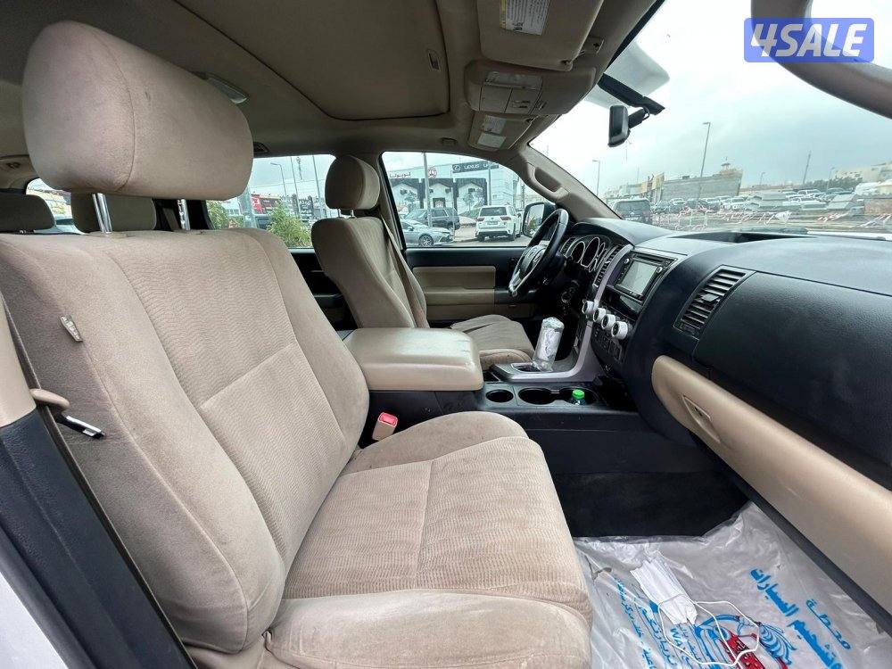 تويوتا سيكويا SR5.V8-5.7L  موديل 2016 ماشى 341.000 k.m  وارد الساير .5