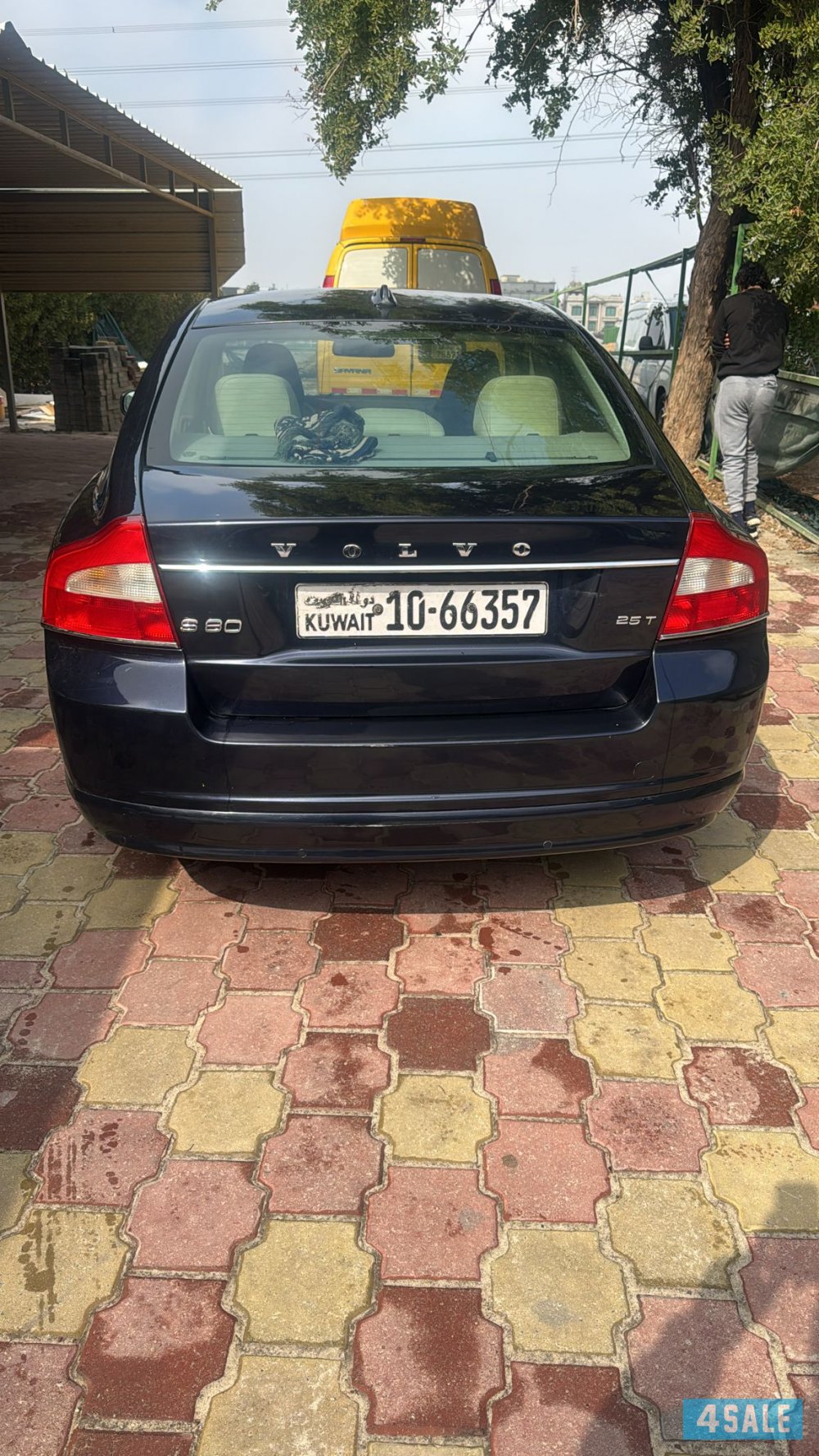 للبيع فولفوS8 موديل 20112
