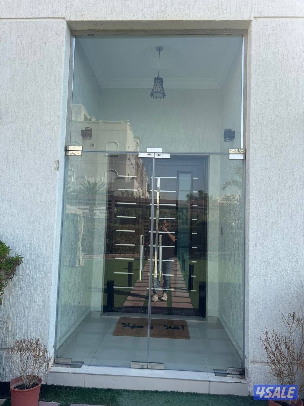 تركيب زجاج ومرايا جميع انواع زجاج شاورت المنيوم واستيل4