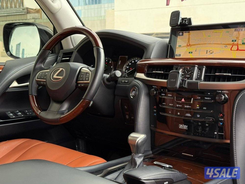 لكزسLX570 الدرجه الاولى موديل2019 عداد88الف وارد الساير سيرفس منتظم11