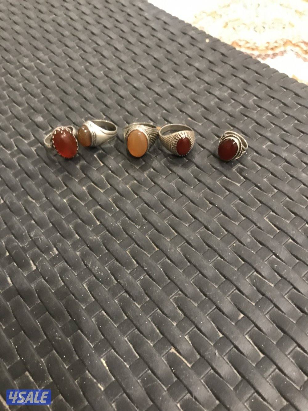 خواتم متنوعه عقيق وغيرها مع الفضه0