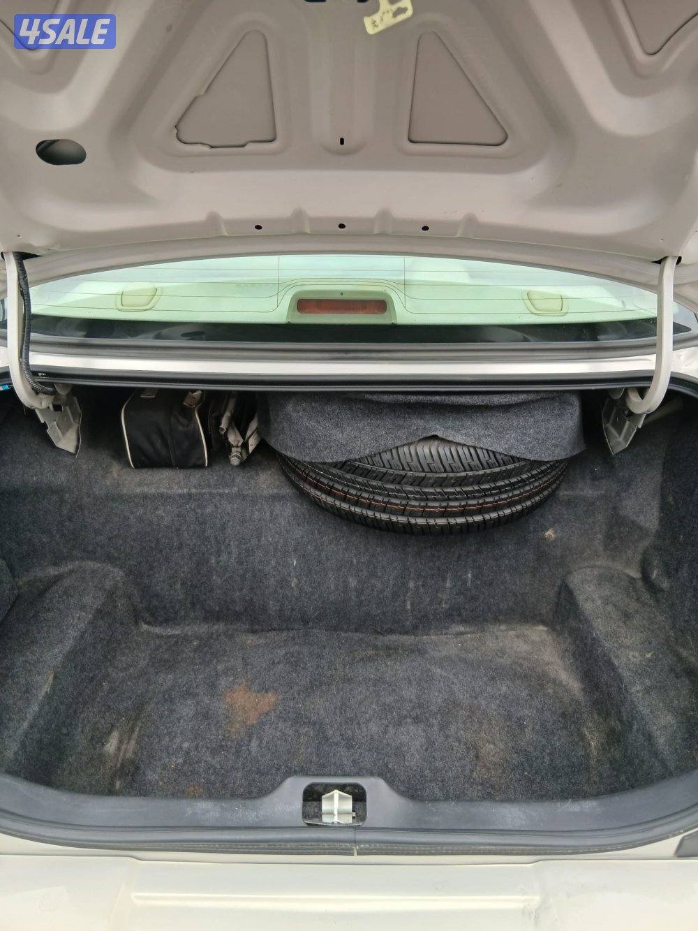 فورد ماركيز٢٠١١ ماشي٢٢٠ الف صبغ وكاله7