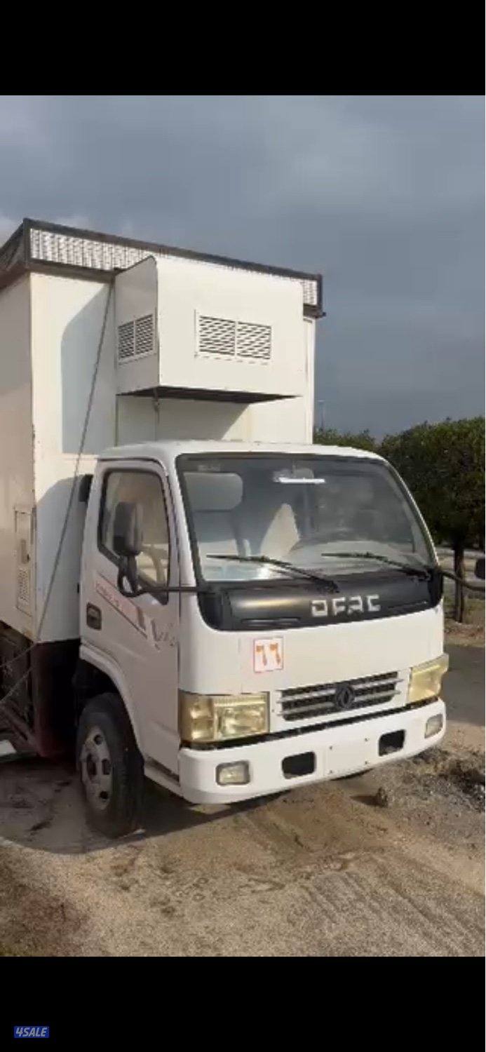 للبيع فود ترك مديل ٢٠٢٠ ماشيه ٦٠٠٠0