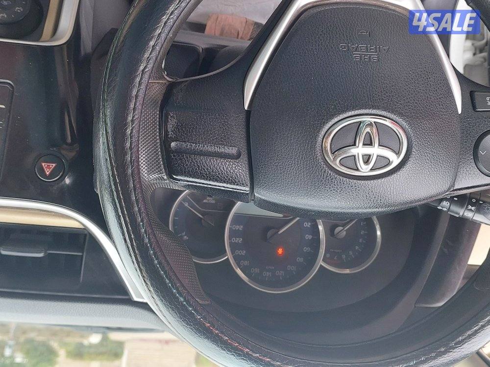 Corola 2018 Good condition10