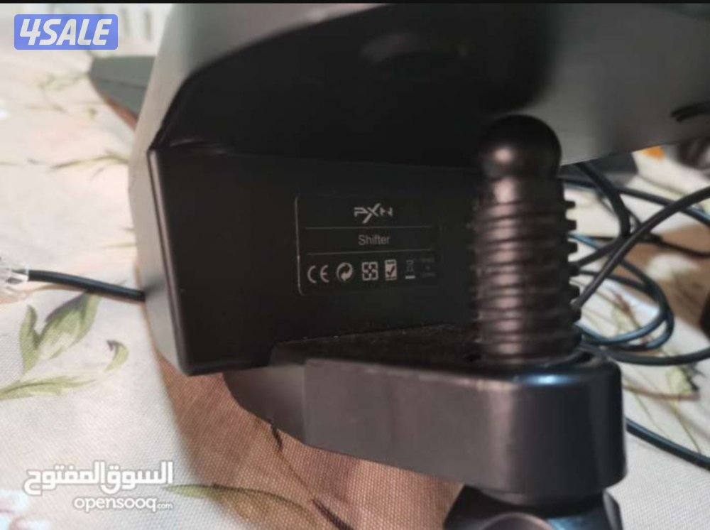 للبيع شاشه و سماعه و كيبورد و دكسون العاب8