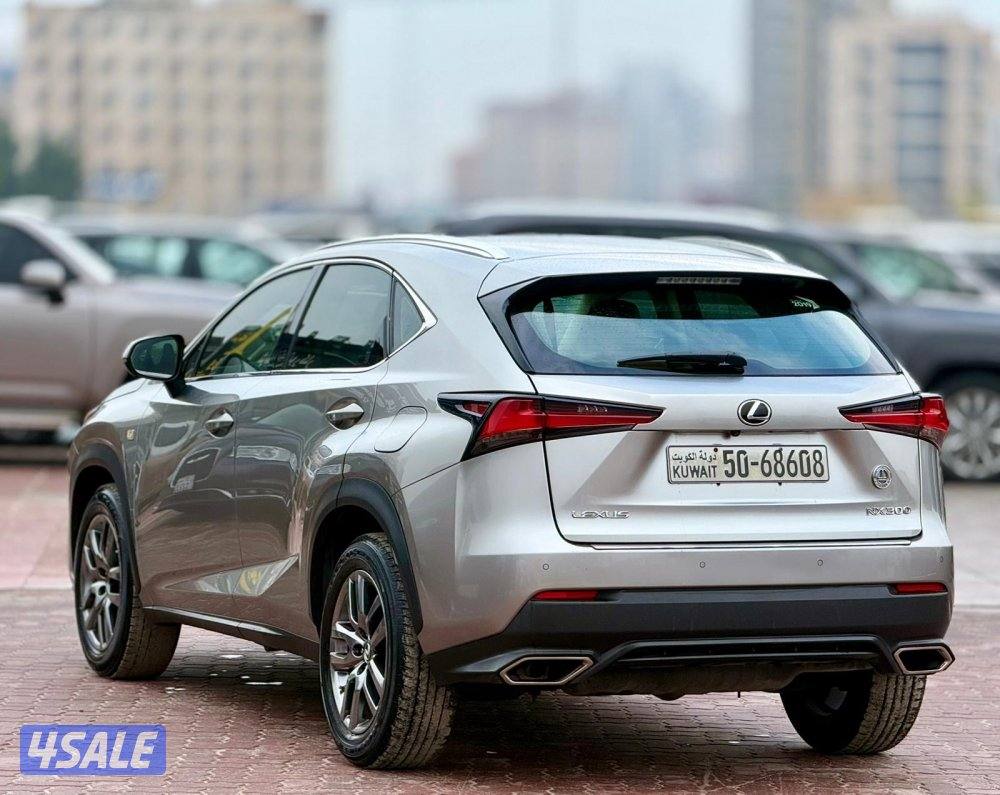 لكزس بحالة جداً طيبه 2019 وشرط الفحص كامل2