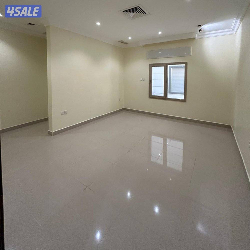 دور كامل سكني للإيجار في الروضة1