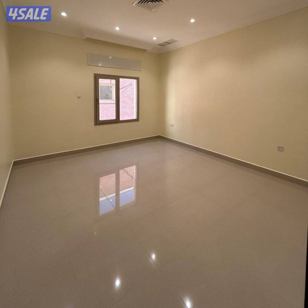 دور كامل سكني للإيجار في الروضة4