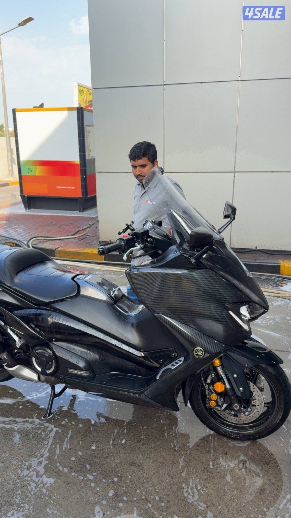 YAMAHA T MAX MODEL 20200