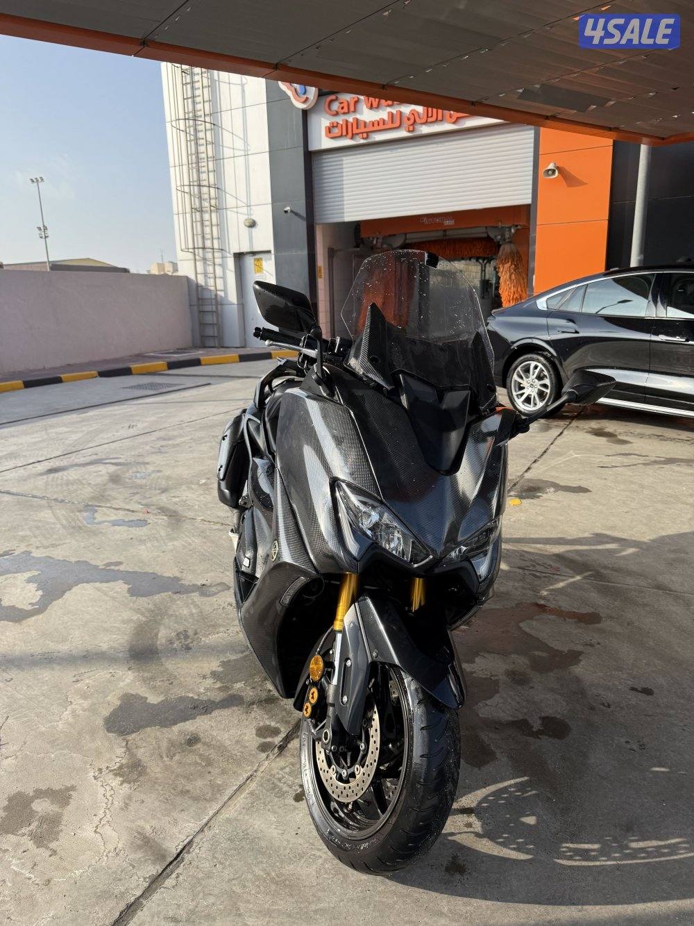 YAMAHA T MAX MODEL 20202