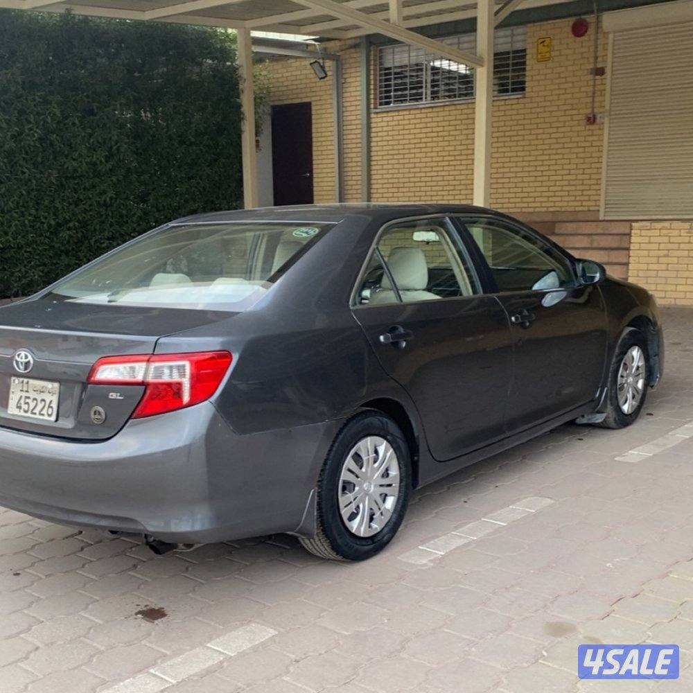 للبيع كامري موديل 2012 ماشي 340 الموتر تظيف يااخوان3