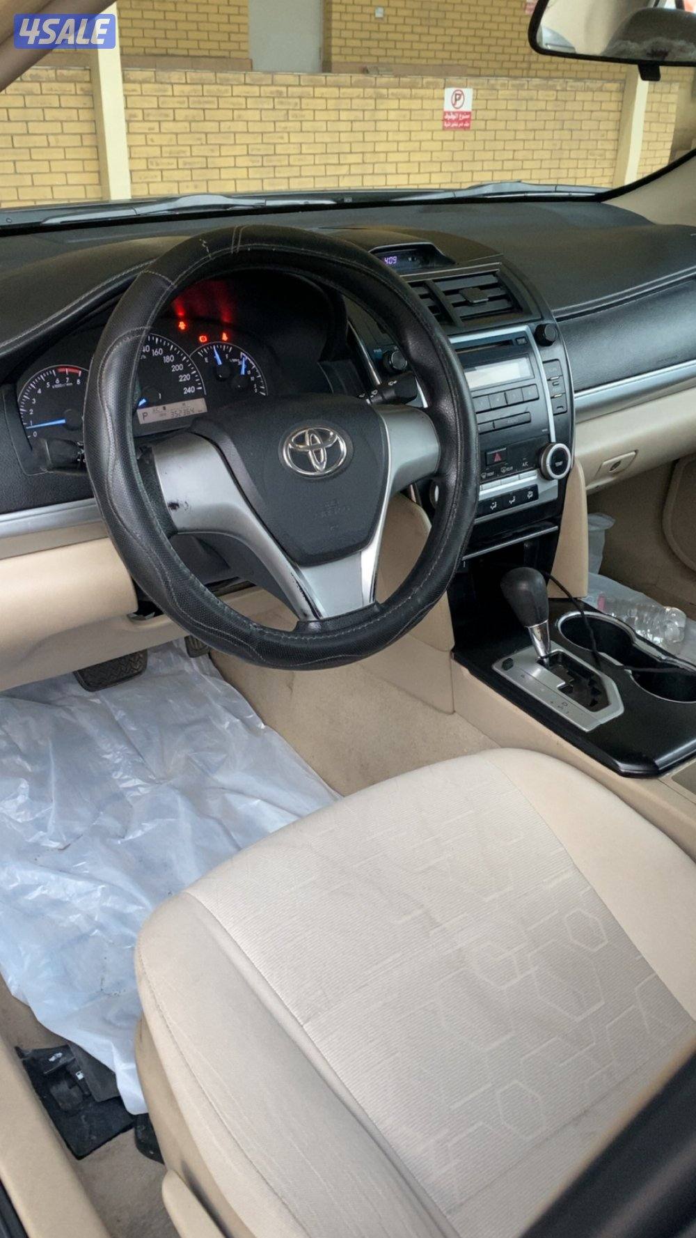 للبيع كامري موديل 2012 ماشي 340 الموتر تظيف يااخوان7